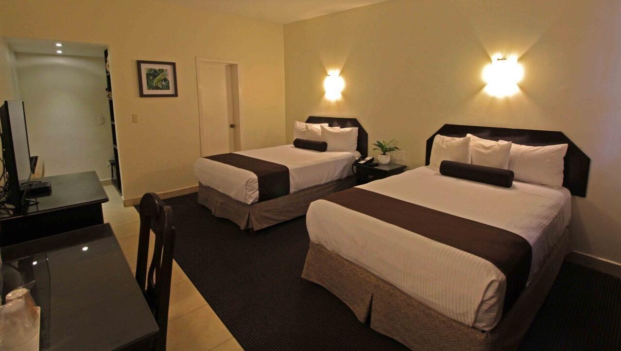 Hotel Del Rio ナボホア エクステリア 写真