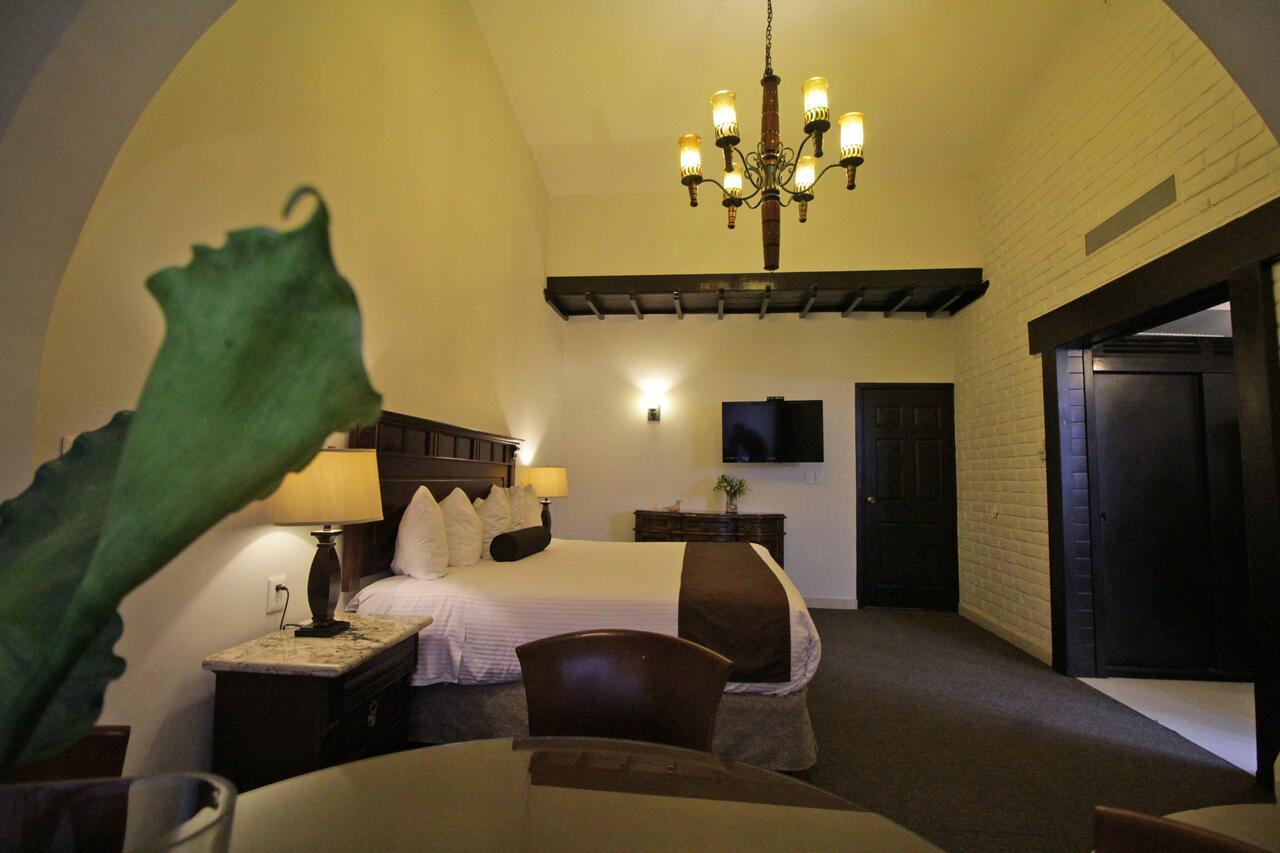 Hotel Del Rio ナボホア エクステリア 写真