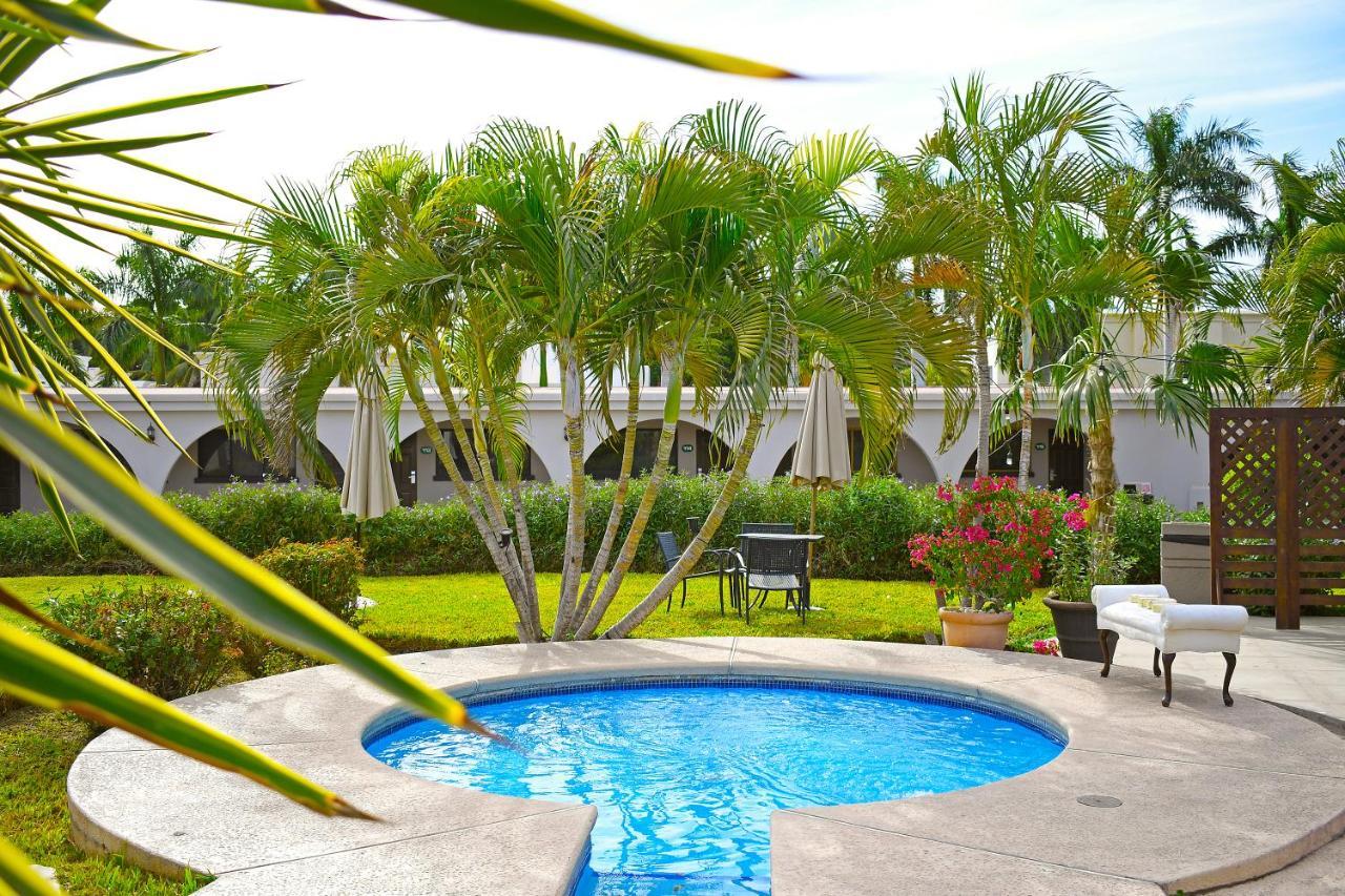 Hotel Del Rio ナボホア エクステリア 写真
